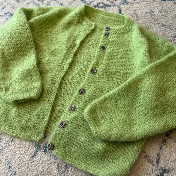 Hand Knitted Lime Green Mohair Cardigan - Button down - Size L - Picture 4 of 7
